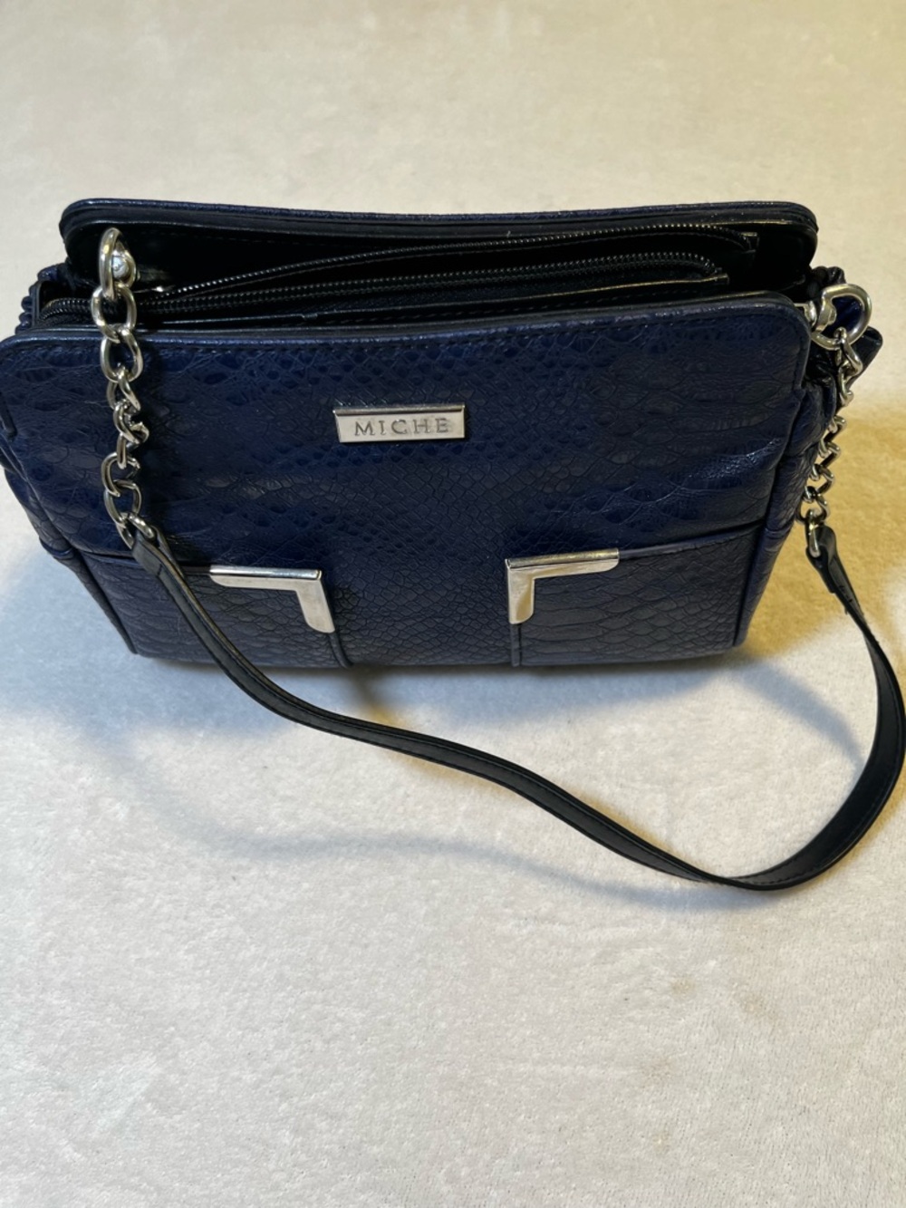 MICHE McCall Navy Snakeskin Embossed Crossbody convertible Shoulder Bag Purse - Picture 3 of 7